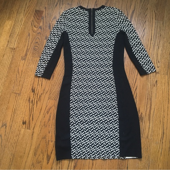 J. McLaughlin Black White Geo Print Sweater Knit Sheath Dress Women's Size XS - Picture 2 of 5